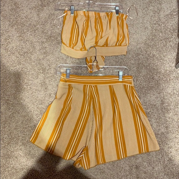 Windsor Tops - Windsor Matching Set Size M